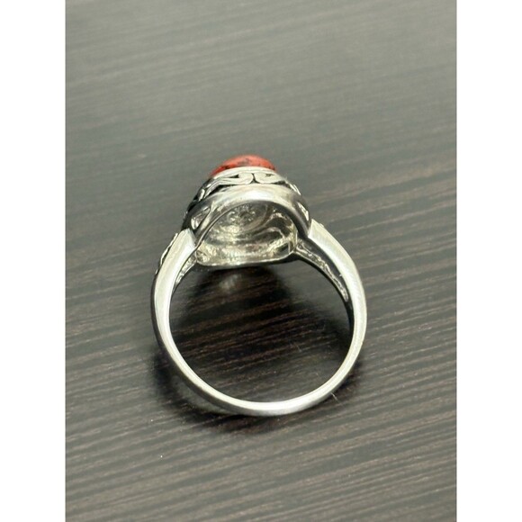 Faux Red Carnelian Stone On Silvertone Band Ring Costume Ring Size 9.75 - Picture 15 of 16